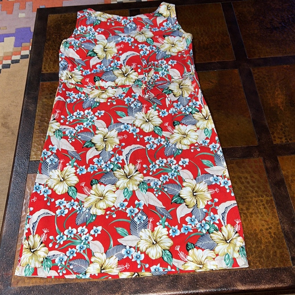 Naupaka Hawaii Sleeveless Tropical Floral Print Pull Over Shift Dress Small